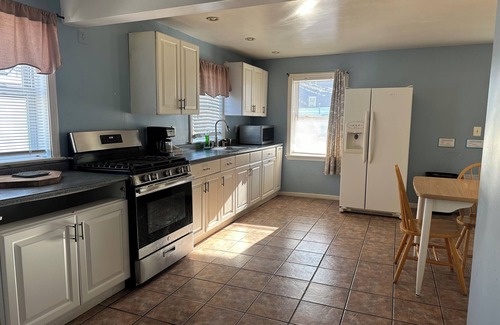 Hampton Hotel | Nautical Beach Properties