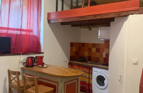 Saint-Etienne Apartment | NAZARETH Duplex Hyper Centre (CARMES)