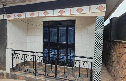 Kampala House | Ndejje suite home