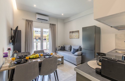 Nea Chora Apartment | Neaira city apartment near the beach