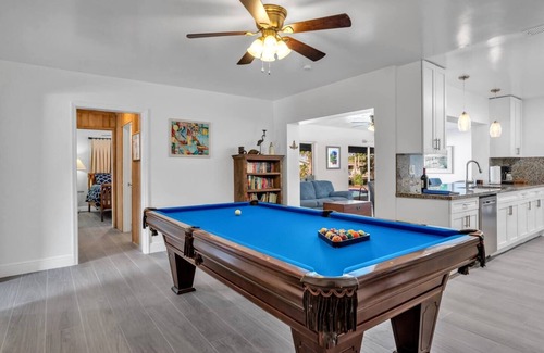 Garden Isles House | Near beach, spacious 4bd, pool/waterfront/paddle boards.
