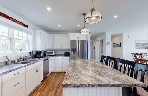 Marlboro House | Nearly-New, Amazing Views! Near Acadia-Bar Harbor