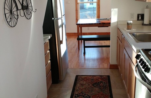 Lake Leelanau House | Need a getaway?nCharming Lake Leelanau village cottage