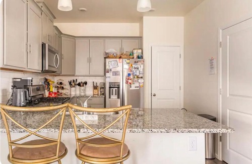Aurora House | Nene’s Bnb