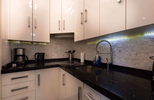 Gibraltar Apartment | Neptune Suite-hosted by Sweetstay