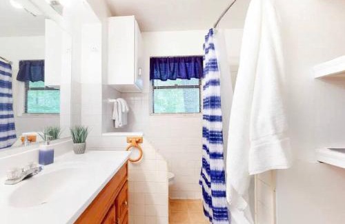 Ocean Pines House | Nest in the Pines - Private Home