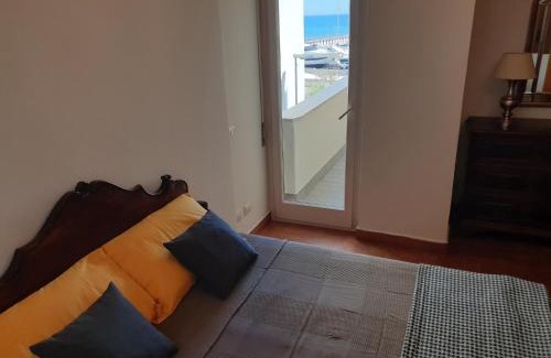 Nettuno Apartment | Nettuno apartment city center sea view