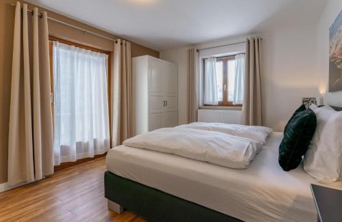 Saalbach-Hinterglemm Ski Chalet | Neva S Saalbach