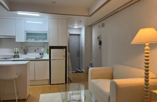 Seocho-dong Apartment | New 강남역 도보 5분 아늑한 공간 소독완료 깔끔한숙소 장기숙박