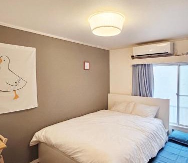 Okubo Apartment | New!편의점10초#신주쿠2분#신오쿠보역5분#12평#최대3명#부엌침실#나리타공항50분#러블리아파트#고급매트리스