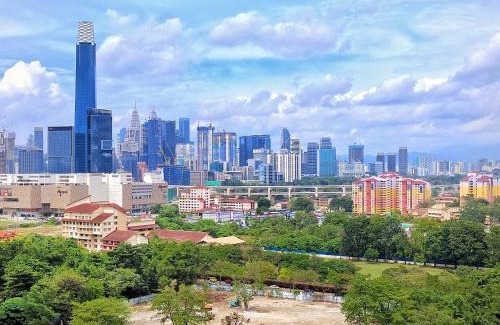 Maluri Apartment | NEW! 3R2B - Free Wi-Fi -3Mins Walk to Sunway Velocity 中文房东
