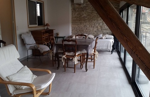 Calvisson Apartment | New apartment 120 m² remains in the seventeenth century