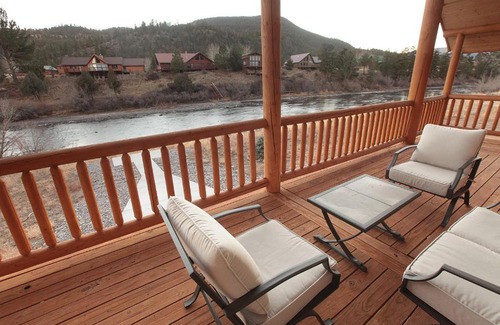 South Fork House | New Build - South Fork Retreat with river view! 5 BR for 14!