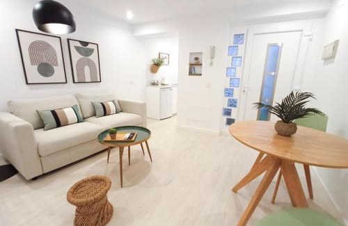 La Goleta Apartment | New CarreterIa 51 Apart Historic Center