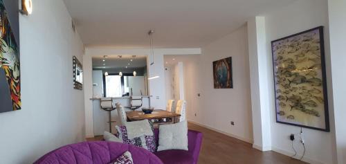 San Roque Apartment | New front line beach-golf La Alcaidesa San Roque The Links 1