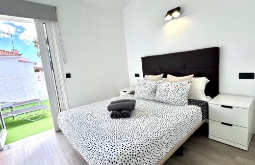 Sonnenland House | New Garden Solarium Bungalow