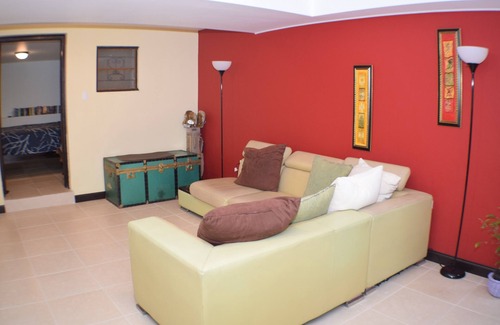 Saint Andrew Apartment | New Kingston Guest Apt at Evans