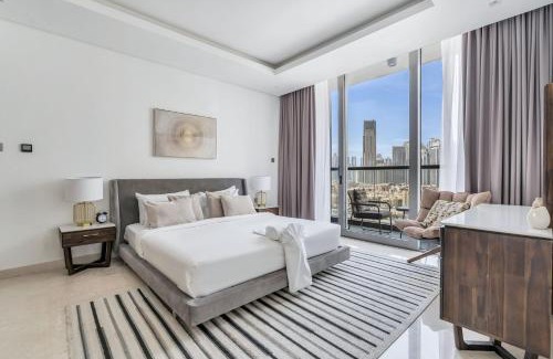 Al Quoz Apartment | New Luxury 1BR Apart Business Bay with Balcony