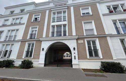 Serris Apartment | New Ney - Disney-Ideal Family/Friends