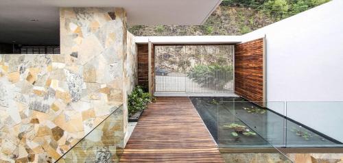 South Shore Hotel Area House | New oceanfront luxury Villa in Puerto Vallarta