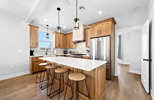 North Beach Haven House | New Oceanside 6 Bedroom Home with a Pool!