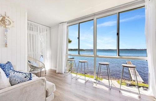 Silverwater House | New Property Silverwater Serenity Shores Absolute Waterfront On The Lake
