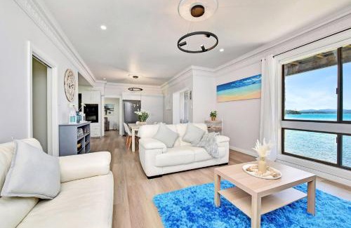 Silverwater House | New Property Silverwater Serenity Shores Absolute Waterfront On The Lake