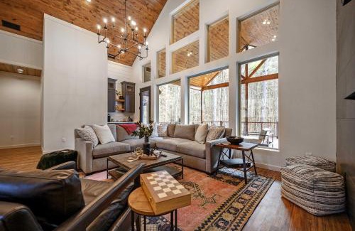 Broken Bow House | New Sauna Arcade Firepit & Spa - Sleeps 10
