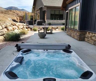 Eden House | New Scenic Trappers Ridge Retreat in Eden with Stunning Views of Ogden Valley