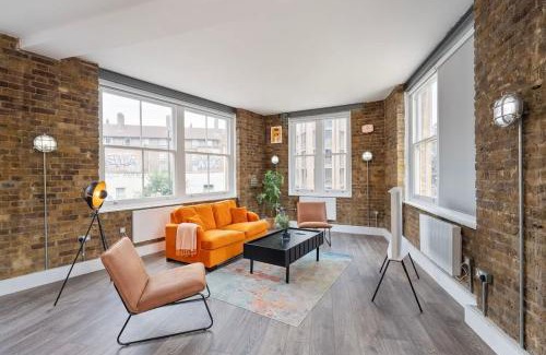 Hoxton West House | New & Spacious Studio in Old St