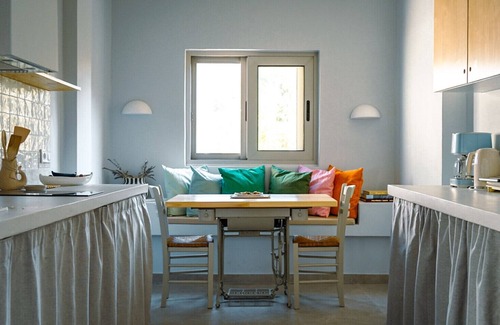 Stoupa Cottage | NEW Stoupa Beach Cottage – 2 Bedrooms, 2 Shower rooms, 70m to Sea for Easy Days