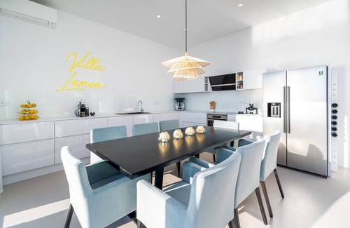 Jesenice Villa | NEW! Villa Lemon with heated infinity Pool, a Hot tub, a Cinema room, sea views, 6 pax