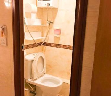 Tsim Sha Tsui Hotel | New World Guest House 新世界賓館