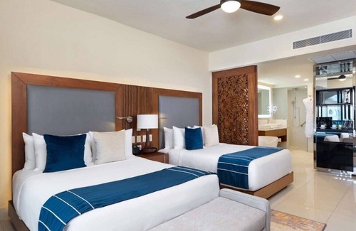 El Rosarito Resort | New Year Luxury 2BR3BA Suite Villa La Valencia in Los Cabos