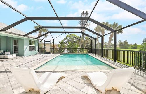 Oakland Hills House | Newley Built Heated Pool Golf course Views