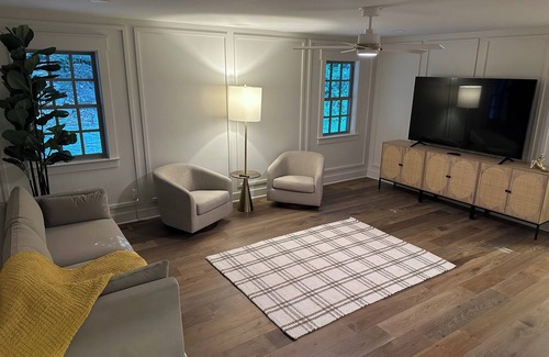 Forest Hills House | Newley remodeled ,Spacious Single story 5-bedroom home in brilliant Nashville