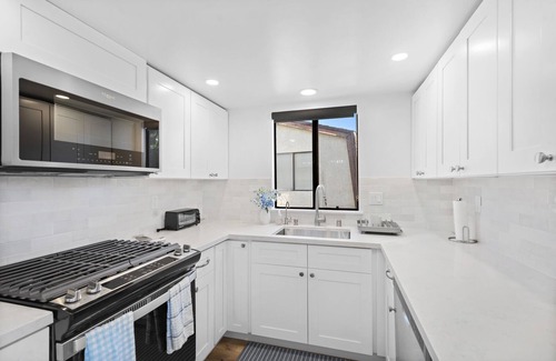 Capistrano Beach Cottage | Newly Remodeled Beach Home In Dana Point!