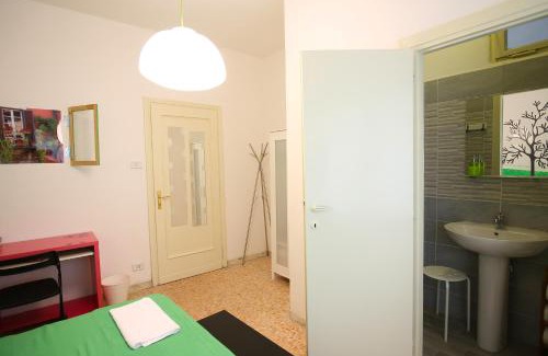 Tuscolano House | Next Stop Roma Affittacamere Casilino
