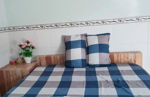 La Gi Hotel | Nhà nghỉ Út Tí