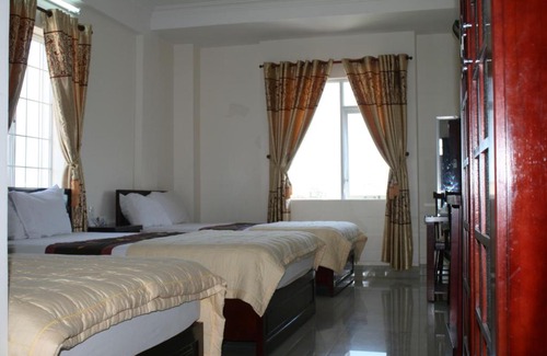 Tuy Hoa Hotel | Nhiet Doi Hotel