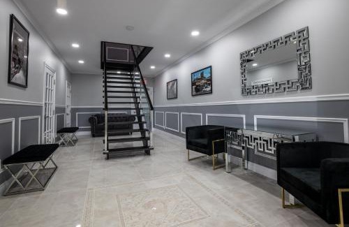 Niagara Falls Hotel | Niagara Luxury Suites