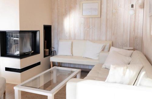 Forville Apartment | Nice 74 m near Old Briançon