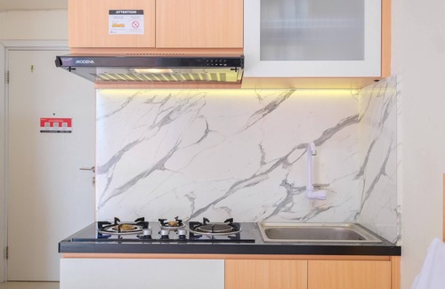 Jakarta Apartment | Nice And Comfy Studio At Green Pramuka City Apartment