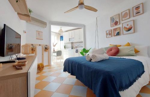 Benalmadena Costa Apartment | Nice and Cozy Studio at the Beachfront