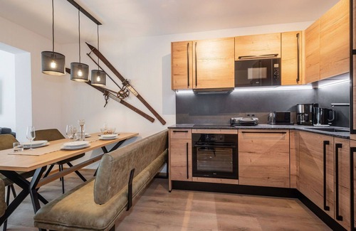 Kirchberg in Tirol Apartment | Nice apartment for 6 people with pool, WIFI, TV and terrace