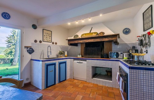 Torsoli Villa | Nice apartment in villa for 20 guests with private pool, WIFI, TV, terrace and pets allowed