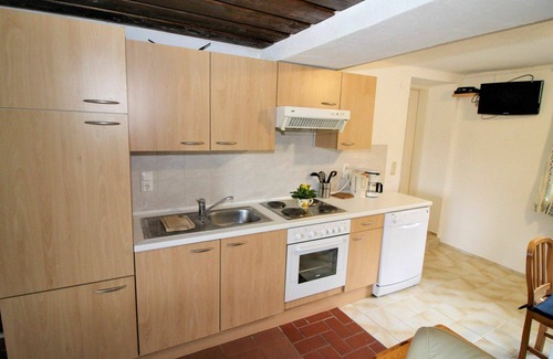 Muhldorf Apartment | Nice apartment for 7 people with WIFI, TV, terrace and panoramic view