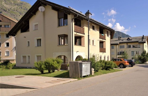 Sils-Maria Apartment | Nice apartment for 4 guests with WIFI, TV, patio and pets allowed