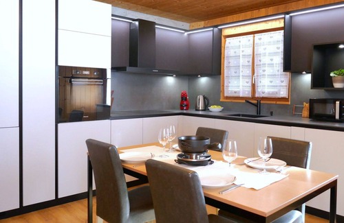 Blenio Apartment | Nice apartment for 4 people with WIFI, TV, patio and pets allowed