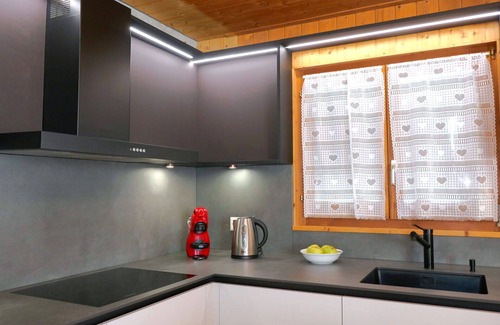 Blenio Apartment | Nice apartment for 4 people with WIFI, TV, patio and pets allowed